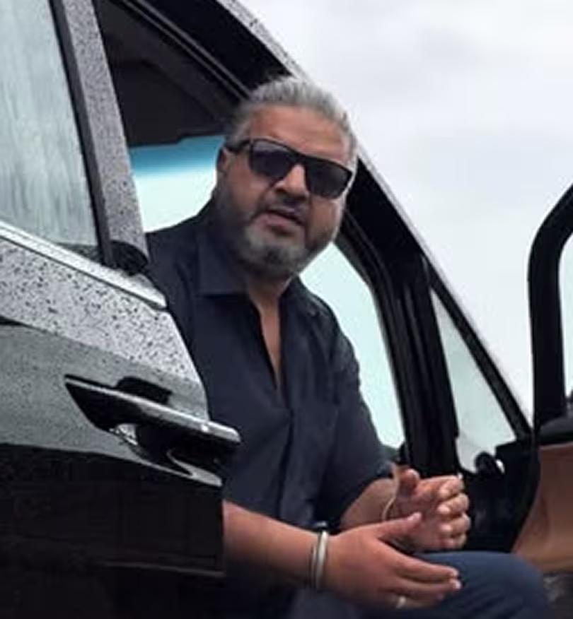 Vikram Gour Vikram Gour
